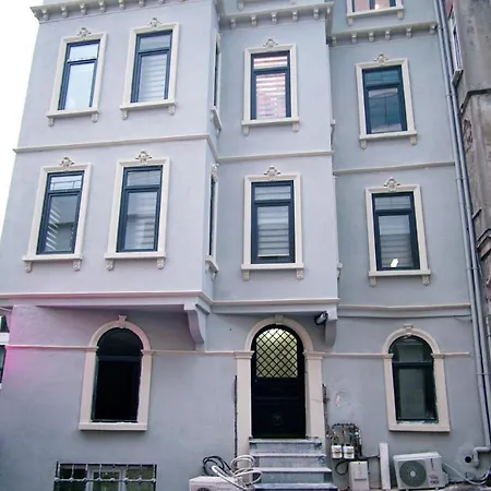 Serhat Apart İstanbul